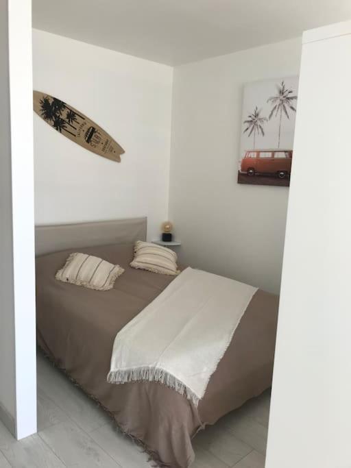 Studio « Oasis Provencale » วาลูริส ภายนอก รูปภาพ